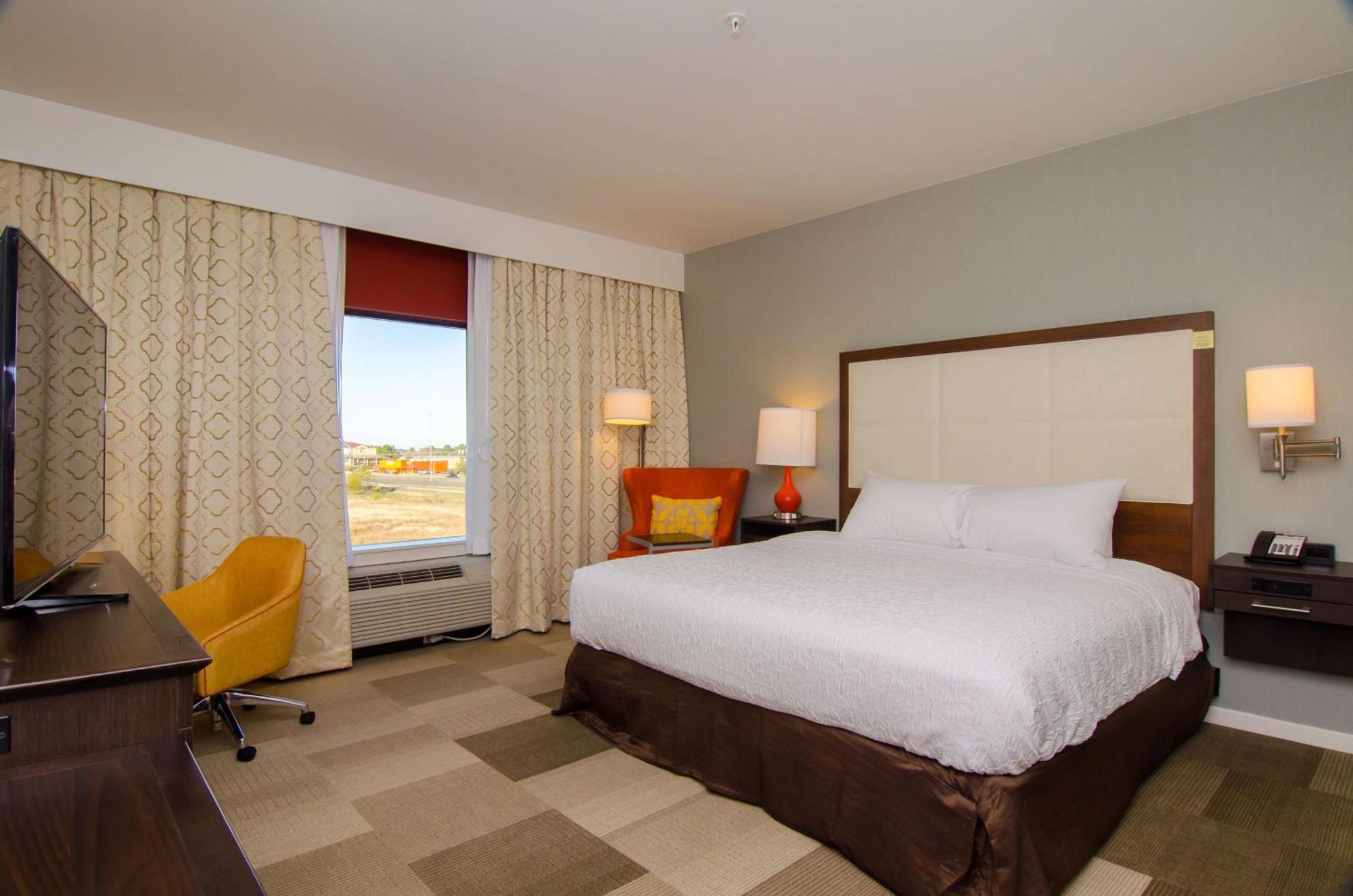Hampton Inn & Suites האנטסוויל מראה חיצוני תמונה