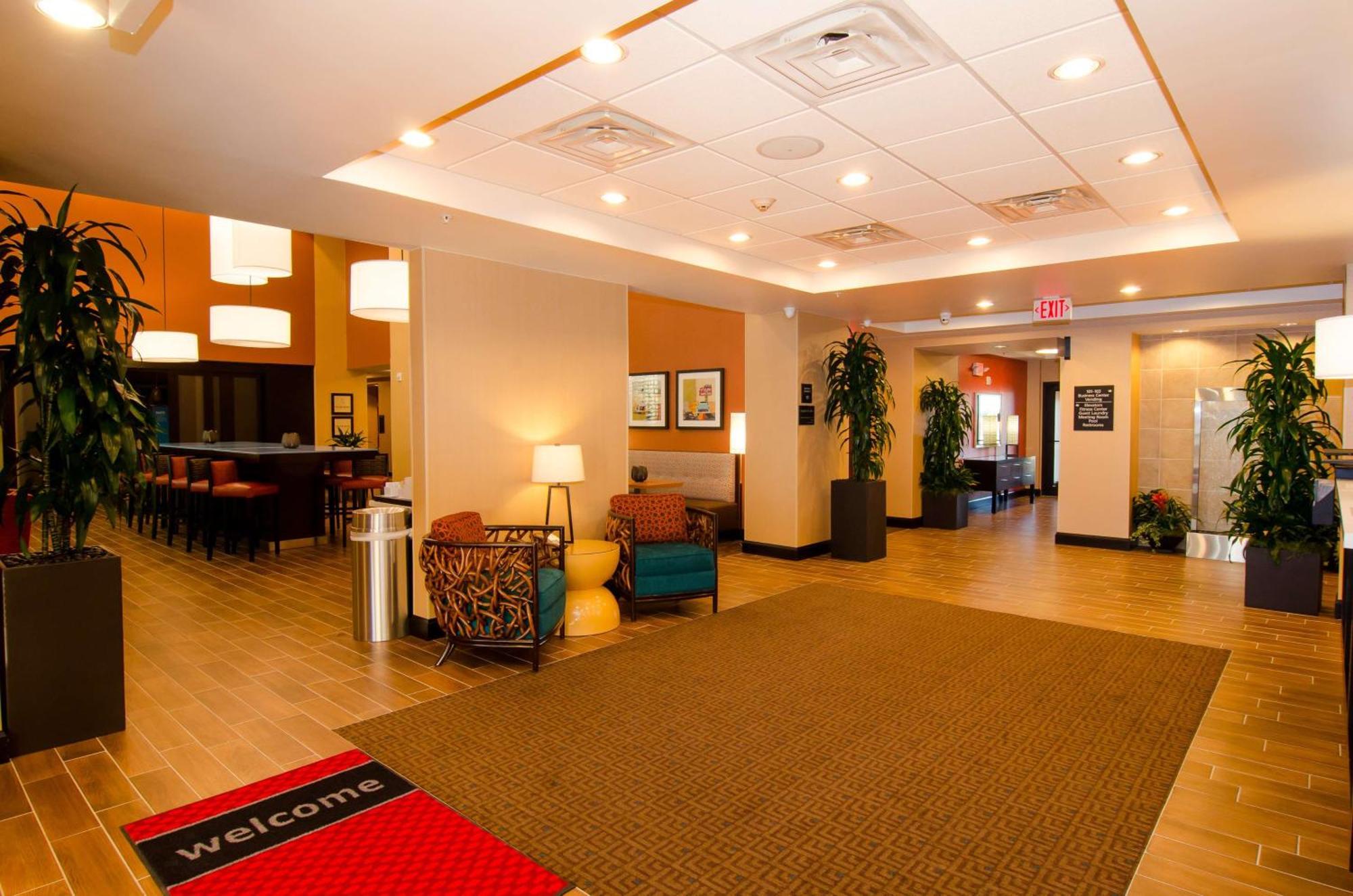 Hampton Inn & Suites האנטסוויל מראה חיצוני תמונה